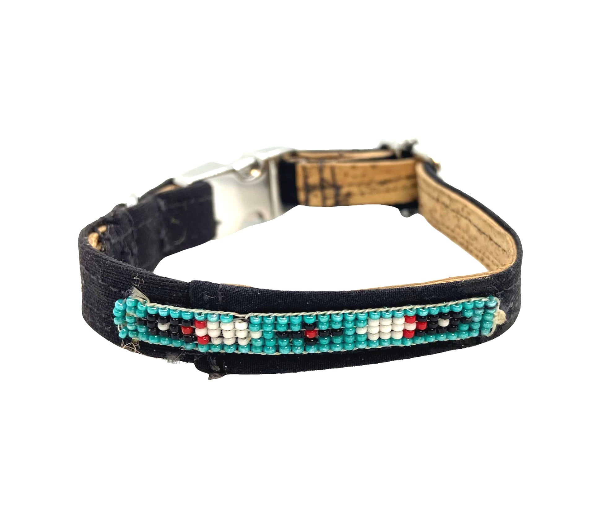Eco-FriendlyCork_UpcycledGore-Tex_Hand-BeadedCollar_Turquoise_xs